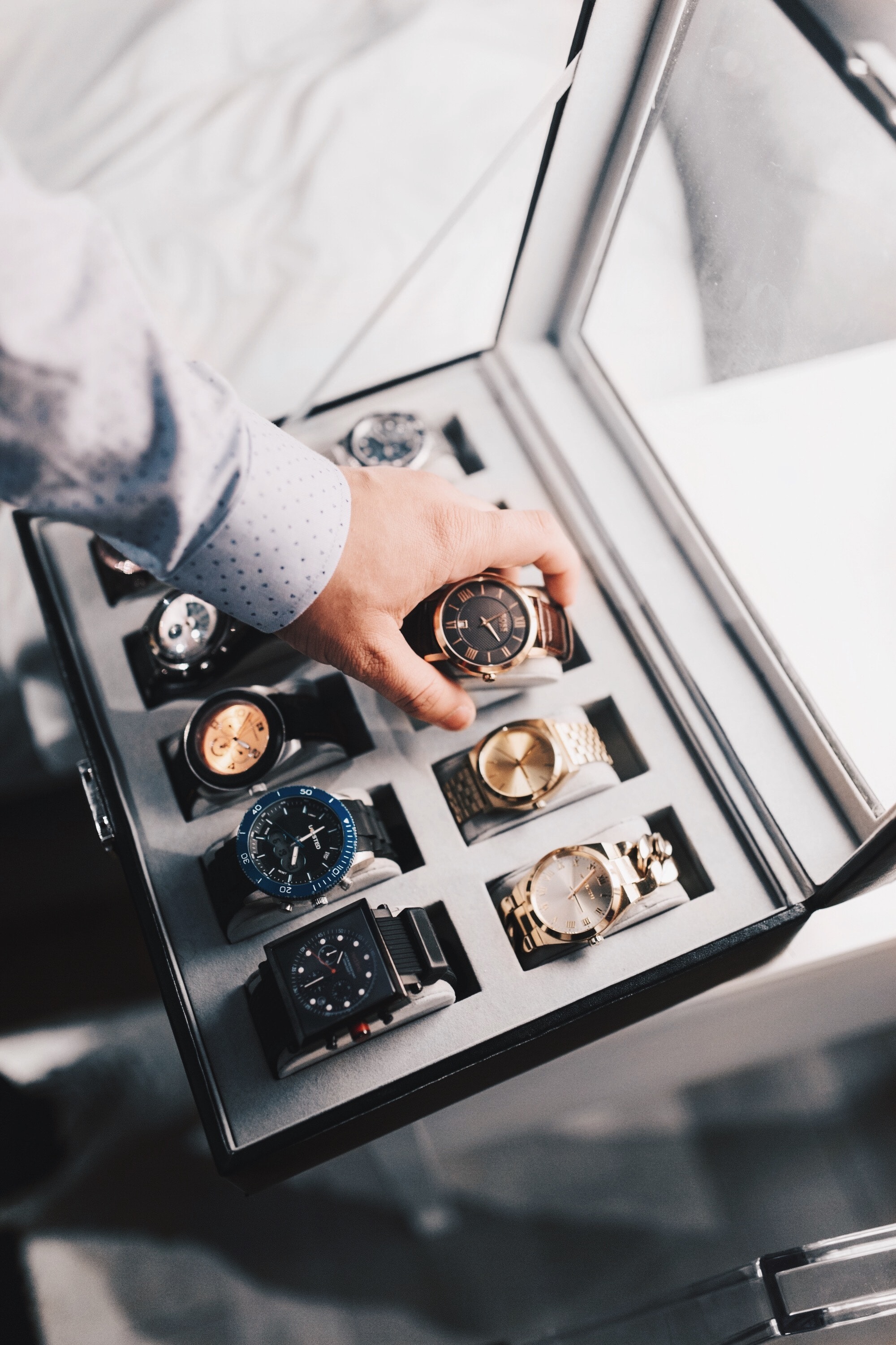 How to Ship Watches by Post or Courier